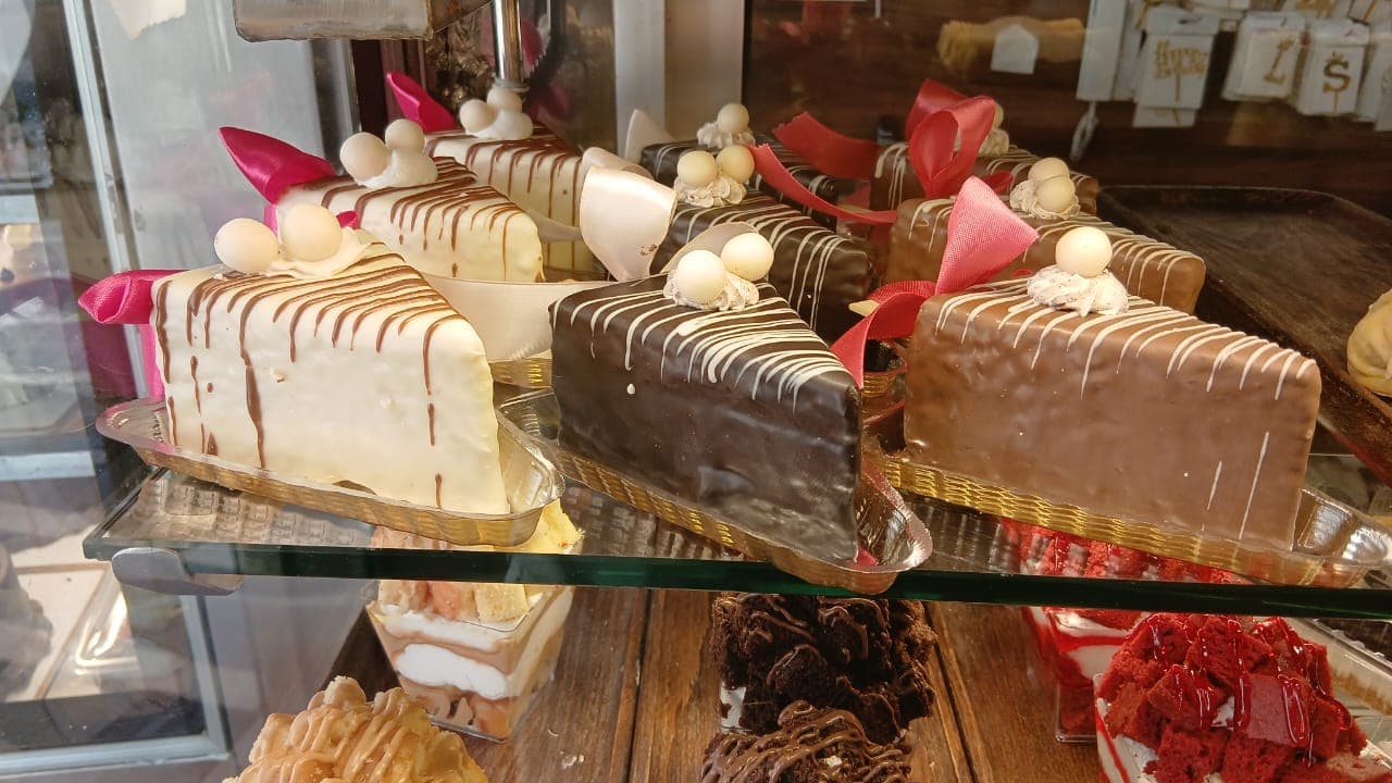 Triangle_Cake